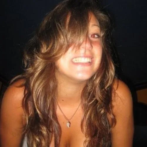 Virginie à Paris mais son truc c'est la fellation 2 virginie paris jpg